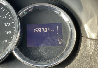 Подержанный автомобиль Renault Duster 2015 года (14 фото)