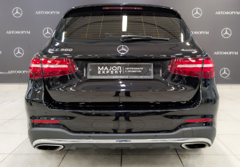 Подержанный автомобиль Mercedes-Benz GLC Coupe 2018 года (6 фото)