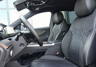 Подержанный автомобиль Jaecoo J8 2024 года (22 фото)