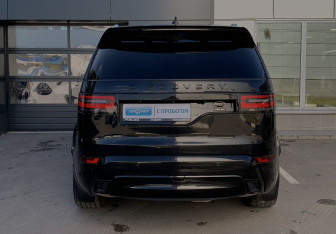 Подержанный автомобиль Land Rover Discovery 2019 года (7 фото)