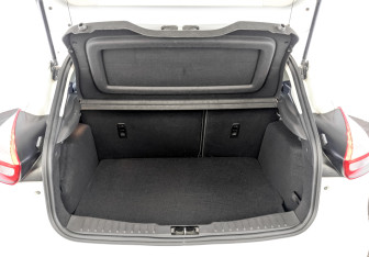 Подержанный автомобиль Ford Focus Hatchback 2018 года (10 фото)