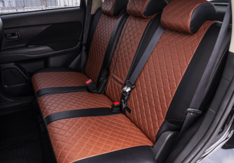 Подержанный автомобиль Mitsubishi Outlander 2018 года (16 фото)