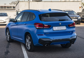 Подержанный автомобиль BMW X1 2019 года (7 фото)
