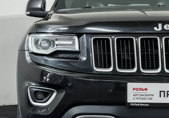 Подержанный автомобиль Jeep Grand Cherokee 2015 года (20 фото)