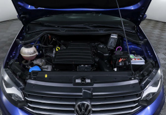 Подержанный автомобиль Volkswagen Polo Sedan 2018 года (6 фото)