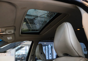 Подержанный автомобиль Volvo XC90 2014 года (14 фото)
