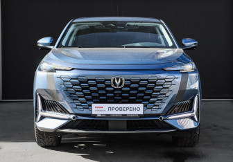 Подержанный автомобиль Changan UNI-K 2023 года (2 фото)