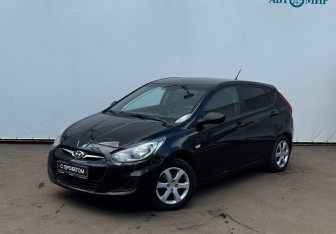 Подержанный автомобиль Hyundai Solaris Hatchback 2013 года (1 фото)