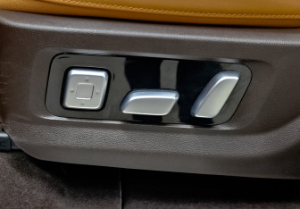 Подержанный автомобиль Tank 500 2023 года (26 фото)