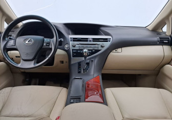 Подержанный автомобиль Lexus RX 2012 года (12 фото)