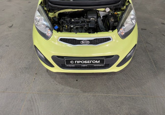 Подержанный автомобиль Kia Picanto 2011 года (9 фото)