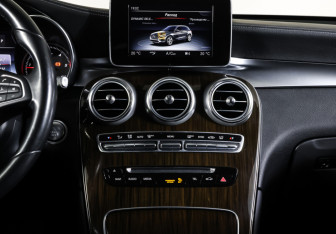 Подержанный автомобиль Mercedes-Benz GLC Coupe 2016 года (14 фото)