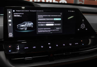 Подержанный автомобиль Changan UNI-K 2023 года (23 фото)