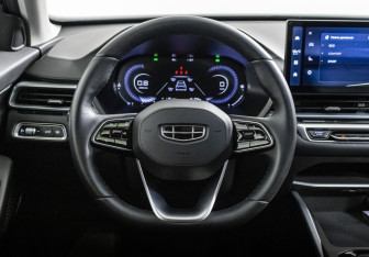 Подержанный автомобиль Geely Emgrand 2024 года (10 фото)