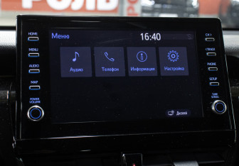 Подержанный автомобиль Toyota Camry Sedan 2021 года (19 фото)