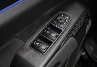 Подержанный автомобиль Haval H3 2024 года (17 фото)