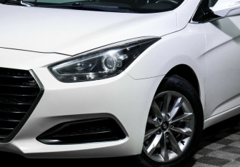 Подержанный автомобиль Hyundai i40 Sedan 2016 года (7 фото)
