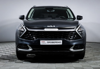 Подержанный автомобиль Kia Sportage 2022 года (2 фото)