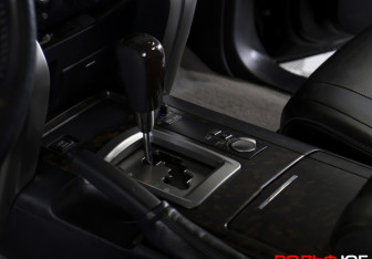 Подержанный автомобиль Toyota Land Cruiser Suv 2014 года (19 фото)