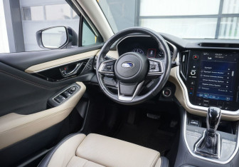Подержанный автомобиль Subaru Outback Wagon 2020 года (13 фото)