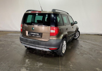 Подержанный автомобиль Skoda Yeti 2010 года (4 фото)