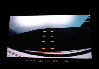 Подержанный автомобиль Honda N-WGN 2015 года (15 фото)