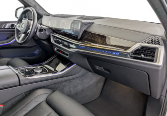 Новый BMW X5 2023 (9 фото)