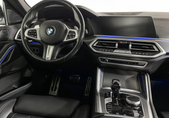 Подержанный автомобиль BMW X6 2020 года (15 фото)