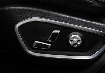 Подержанный автомобиль Geely Tugella 2021 года (13 фото)