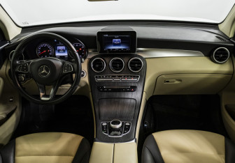 Подержанный автомобиль Mercedes-Benz GLC Coupe 2015 года (12 фото)