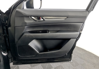 Подержанный автомобиль Mazda CX-5 2021 года (27 фото)