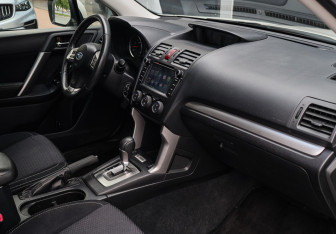 Подержанный автомобиль Subaru Forester Suv 2014 года (7 фото)