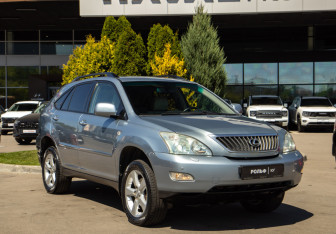 Подержанный автомобиль Lexus RX 2007 года (2 фото)