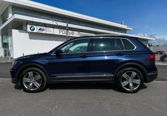Подержанный автомобиль Volkswagen Tiguan 2017 года (8 фото)