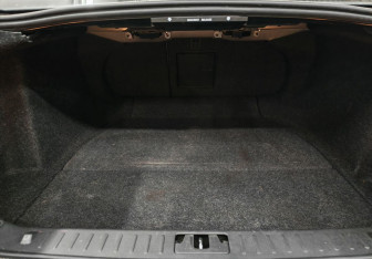 Подержанный автомобиль Volvo S80 2011 года (14 фото)