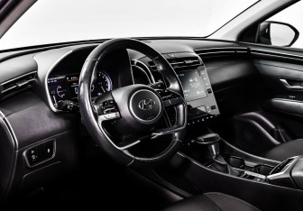 Подержанный автомобиль Hyundai Tucson 2021 года (7 фото)
