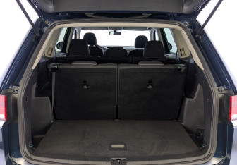 Подержанный автомобиль Volkswagen Teramont 2022 года (10 фото)