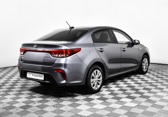 Подержанный автомобиль Kia Rio Sedan 2019 года (5 фото)