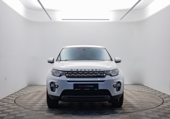 Подержанный автомобиль Land Rover Discovery Sport 2015 года (2 фото)