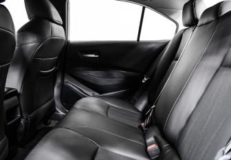 Новый Toyota Corolla Sedan 2023 (12 фото)