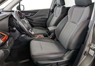 Подержанный автомобиль Subaru Forester Suv 2021 года (20 фото)
