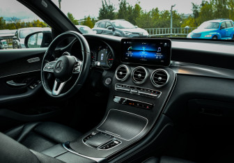 Подержанный автомобиль Mercedes-Benz GLC Coupe 2020 года (9 фото)