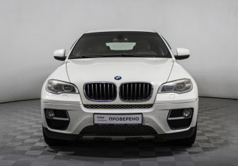 Подержанный автомобиль BMW X6 2012 года (2 фото)