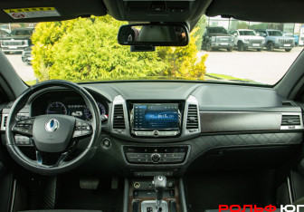 Подержанный автомобиль SsangYong Rexton 2019 года (10 фото)
