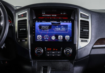 Подержанный автомобиль Mitsubishi Pajero 2021 года (18 фото)