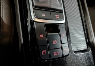 Подержанный автомобиль Kia Optima Sedan 2019 года (27 фото)