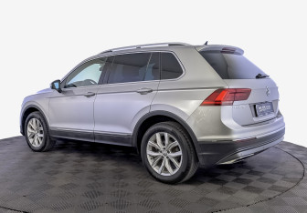 Подержанный автомобиль Volkswagen Tiguan 2019 года (7 фото)