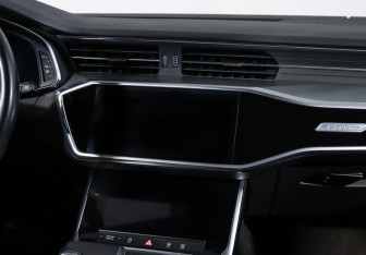 Подержанный автомобиль Audi A6 Wagon 2019 года (2 фото)