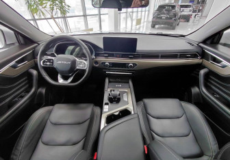 Подержанный автомобиль Jetour X70 2024 года (10 фото)