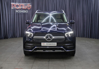 Подержанный автомобиль Mercedes-Benz GLE 2021 года (2 фото)